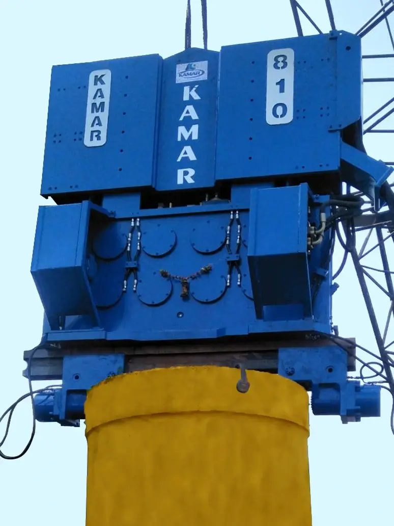 Kamar Infrastructure Sheet Piling Machine 